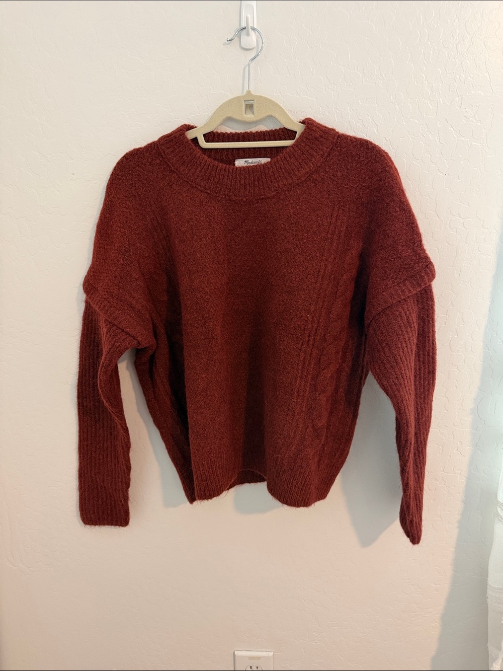 Madewell Cable-Textured Crewneck Sweater in Rust Brown